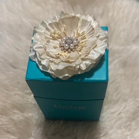 Tieks by Gavrieli black ballet flat shoes sz 6 new in box - Picture 3 of 14